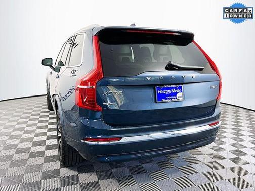 2025 Volvo XC90 B6 Plus 7-Seater