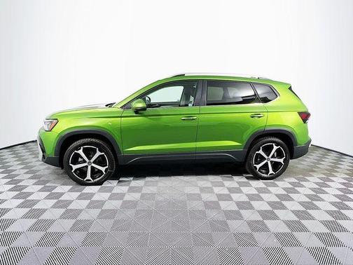 2025 Volkswagen Taos 1.5T SEL