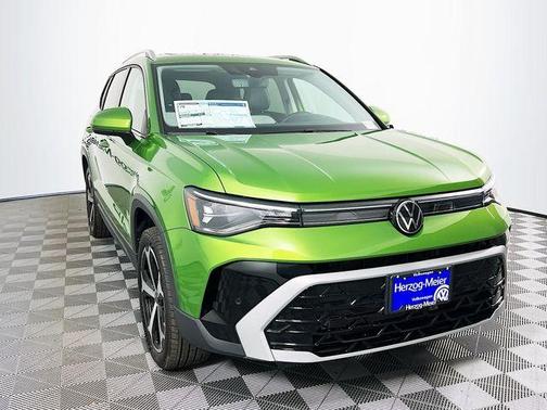 2025 Volkswagen Taos 1.5T SEL