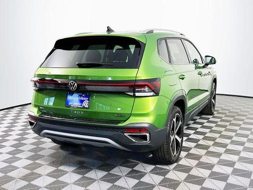 2025 Volkswagen Taos 1.5T SEL