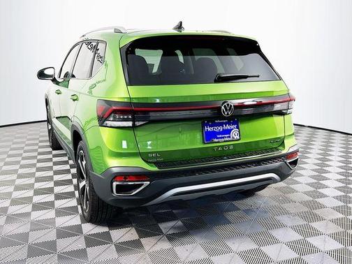 2025 Volkswagen Taos 1.5T SEL
