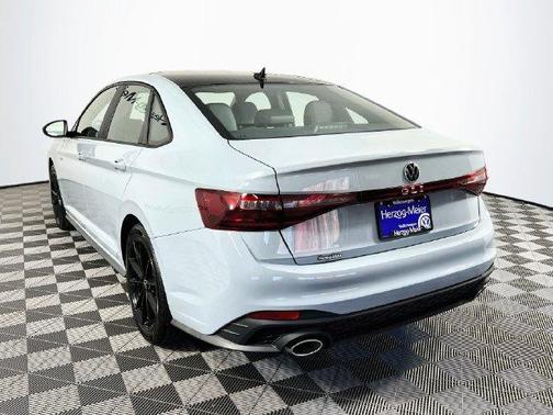 Gray 2027 Volkswagen Jetta GLI 2.0T Autobahn