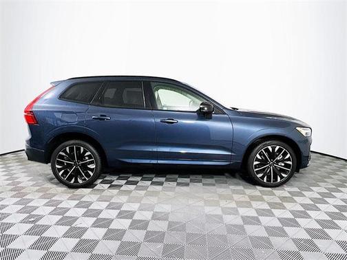 2026 Volvo XC60 B5 Ultra