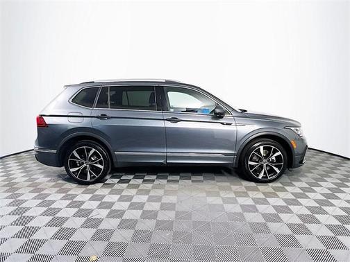 2022 Volkswagen Tiguan 2.0T SEL R-Line