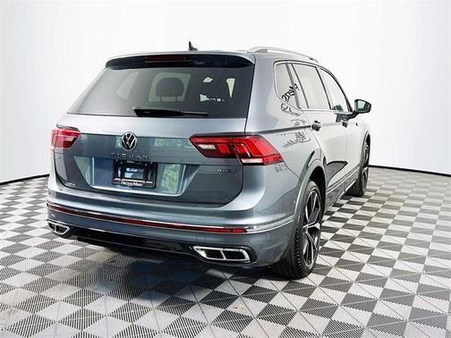 2022 Volkswagen Tiguan 2.0T SEL R-Line