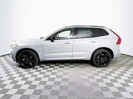 2026 Volvo XC60 Plug-In Hybrid T8 Ultra Black Edition