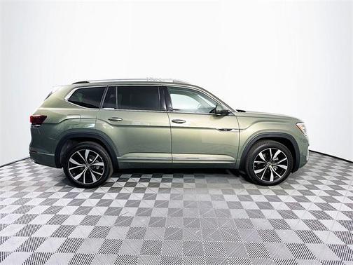 2025 Volkswagen Atlas 2.0T SEL Premium R-Line