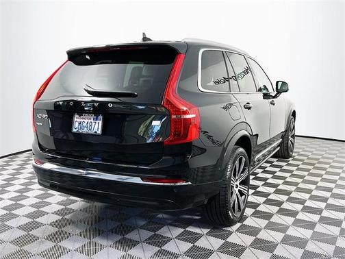 2023 Volvo XC90 Recharge Plug-In Hybrid T8 Plus Bright Theme 7 Passenger