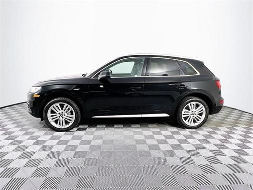 2018 Audi Q5 2.0T Premium Plus