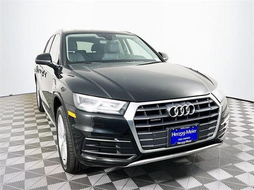 2018 Audi Q5 2.0T Premium Plus