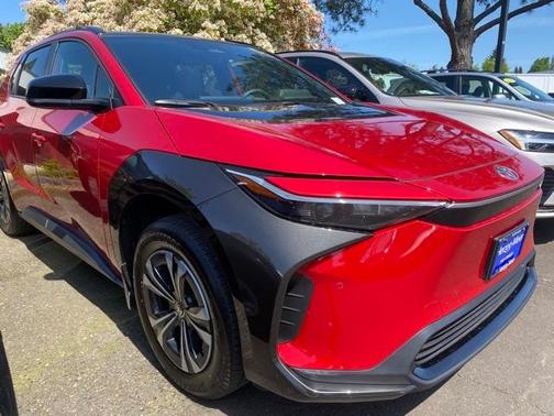2023 Toyota bZ4X XLE