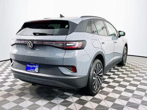 Pure Gray 2026 Volkswagen ID.4 Pro