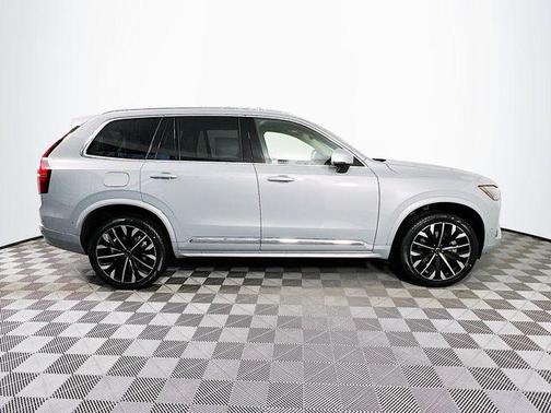 2026 Volvo XC90 B6 Ultra 7-Seater