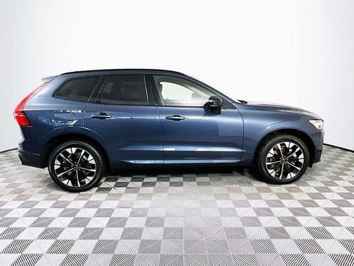 Denim Blue Metallic 2026 Volvo XC60 Plug-In Hybrid T8 Plus