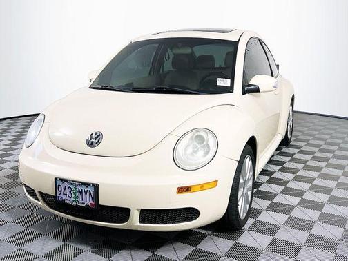 2008 Volkswagen New Beetle S