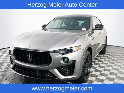 2022 Maserati Levante Modena