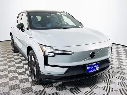 Metallic 2026 Volvo EX30 SINGLE MOTOR PLUS