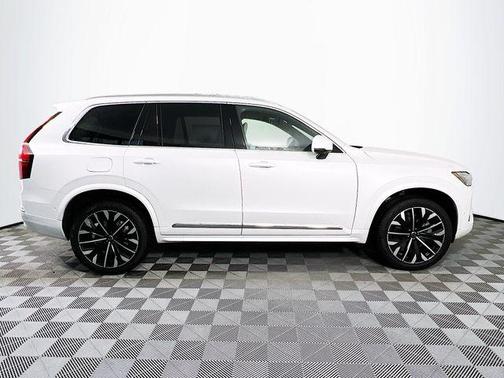 2026 Volvo XC90 B6 Plus 7-Seater