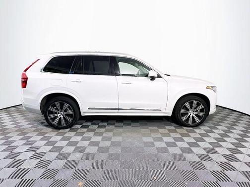 2024 Volvo XC90 Recharge Plug-In Hybrid T8 Plus Bright Theme 7-Seater