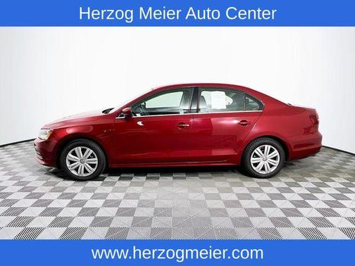Cardinal Red Metallic 2017 Volkswagen Jetta 1.4T S
