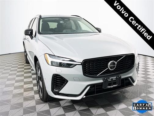 2025 Volvo XC60 Plug-In Hybrid T8 Plus