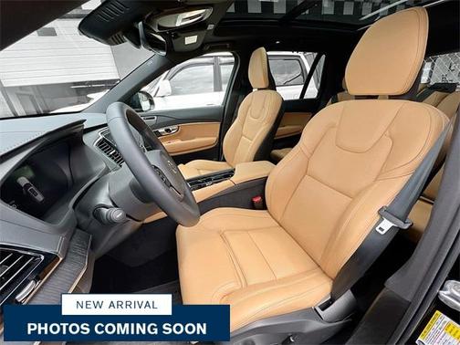 2024 Volvo XC90 B6 Ultimate Bright Theme 7-Seater