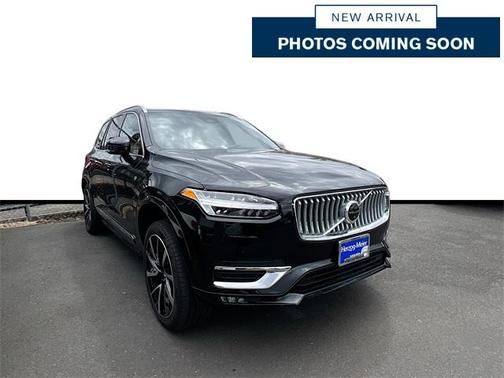 2024 Volvo XC90 B6 Ultimate Bright Theme 7-Seater