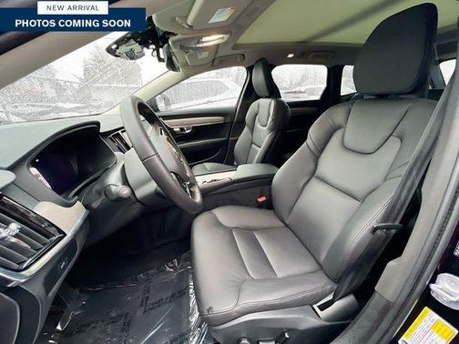 2024 Volvo V90 Cross Country B6 Plus