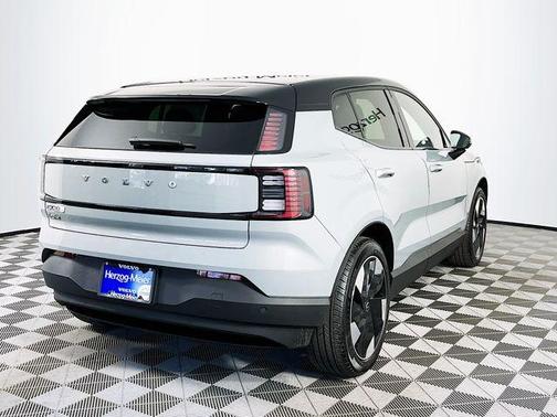 2026 Volvo EX30 Twin Motor Plus