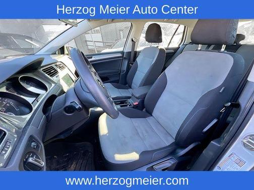 2016 Volkswagen e-Golf SE