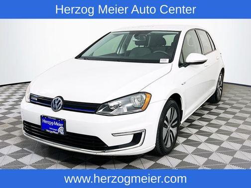 2016 Volkswagen e-Golf SE