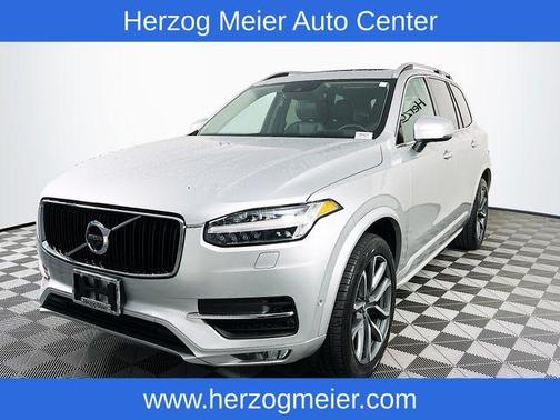2019 Volvo XC90 T5 Momentum