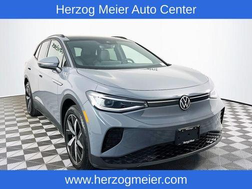Pure Gray 2023 Volkswagen ID.4 S