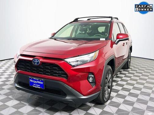 2024 Toyota RAV4 Hybrid XLE Premium