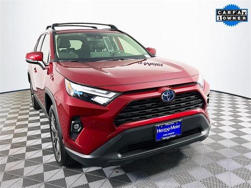 2024 Toyota RAV4 Hybrid XLE Premium
