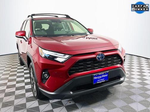 2024 Toyota RAV4 Hybrid XLE Premium