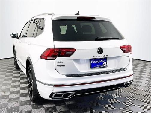 2024 Volkswagen Tiguan 2.0T SEL R-Line