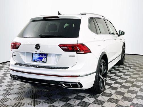 2024 Volkswagen Tiguan 2.0T SEL R-Line