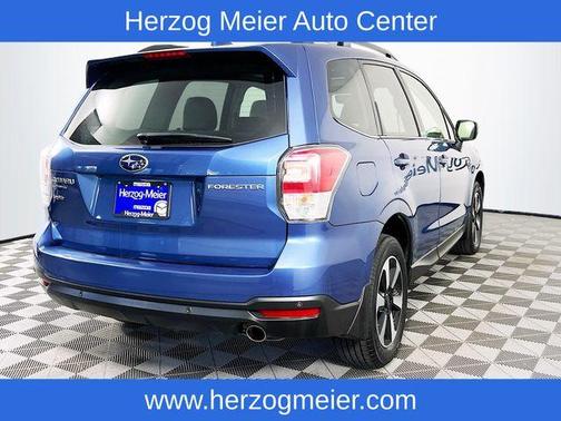 Quartz Blue Pearl 2018 Subaru Forester 2.5i Limited