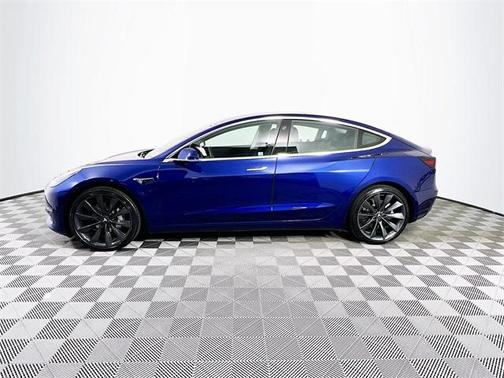 2020 Tesla Model 3 Standard Range Plus