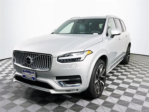 2024 Volvo XC90 B6 Ultimate Bright Theme 7-Seater