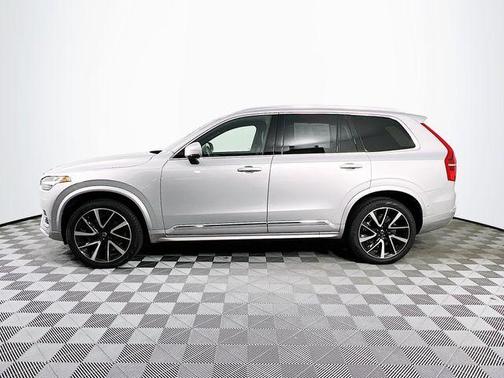 2024 Volvo XC90 B6 Ultimate Bright Theme 7-Seater
