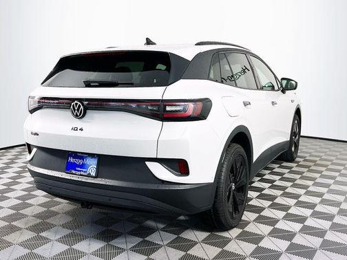 Opal White Pearl 2026 Volkswagen ID.4 Pro S