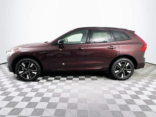 2026 Volvo XC60 B5 Core