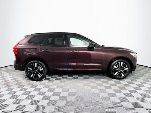 2026 Volvo XC60 B5 Core