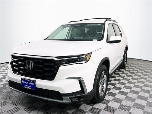 2023 Honda Pilot EX-L 8-Passenger