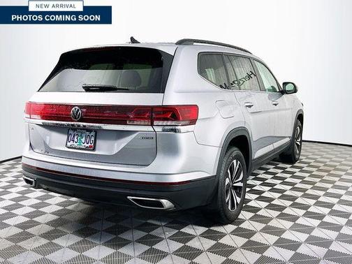 2024 Volkswagen Atlas 2.0T SE