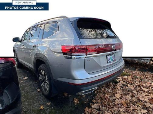 2024 Volkswagen Atlas 2.0T SE