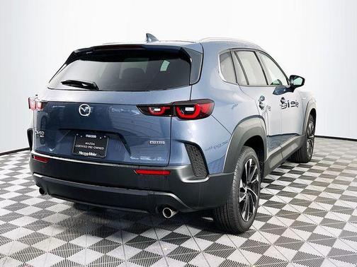2025 Mazda CX-50 PLUS