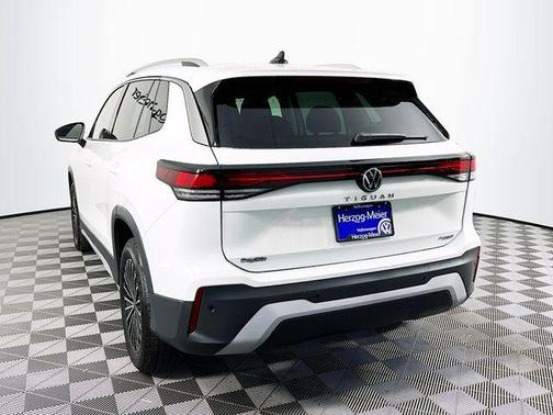 2025 Volkswagen Tiguan 2.0T S